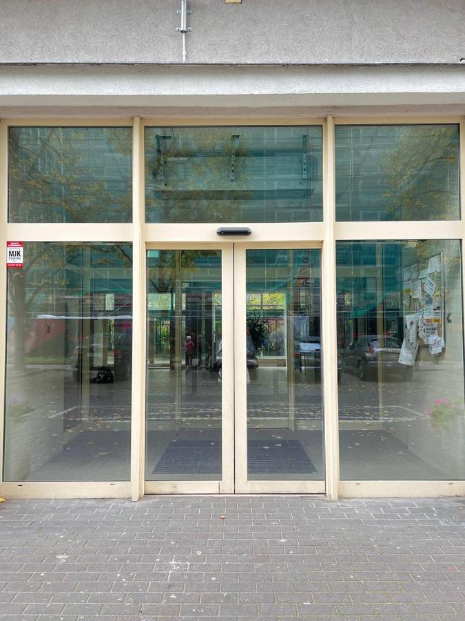 Grzybowska Rooms Warsaw Exterior photo